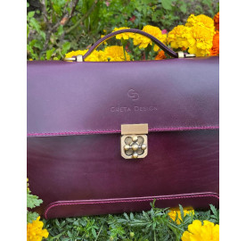 Medium Clutch bag - Plum Love